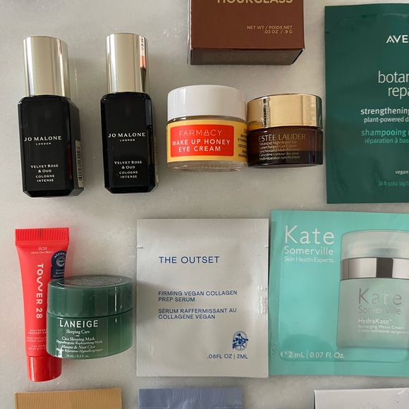 Various Makeup Skin & Hair sample products - Picture 3 of 5